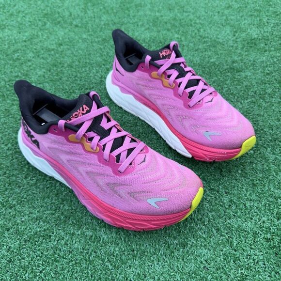 Hoka One One Shoes - HOKA ONE ONE ARAHI 6 - Women’s Running Shoes - SIZE 7.5B